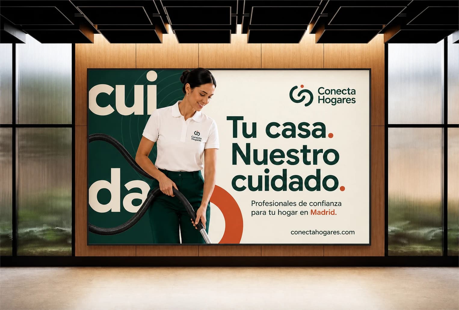 Outdoor da Conecta Hogares aplicado em uma fachada de Madrid